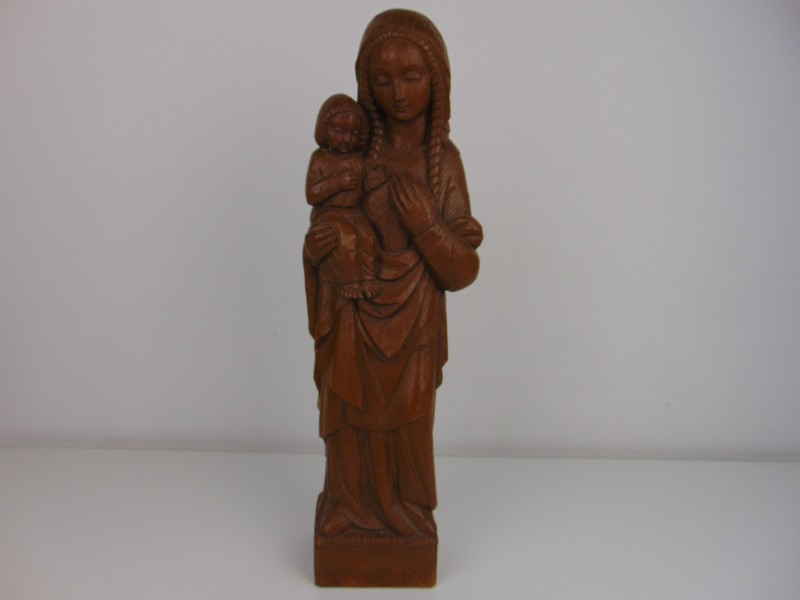 Beeld: Moeder Maria met Jezus, Getekend VH