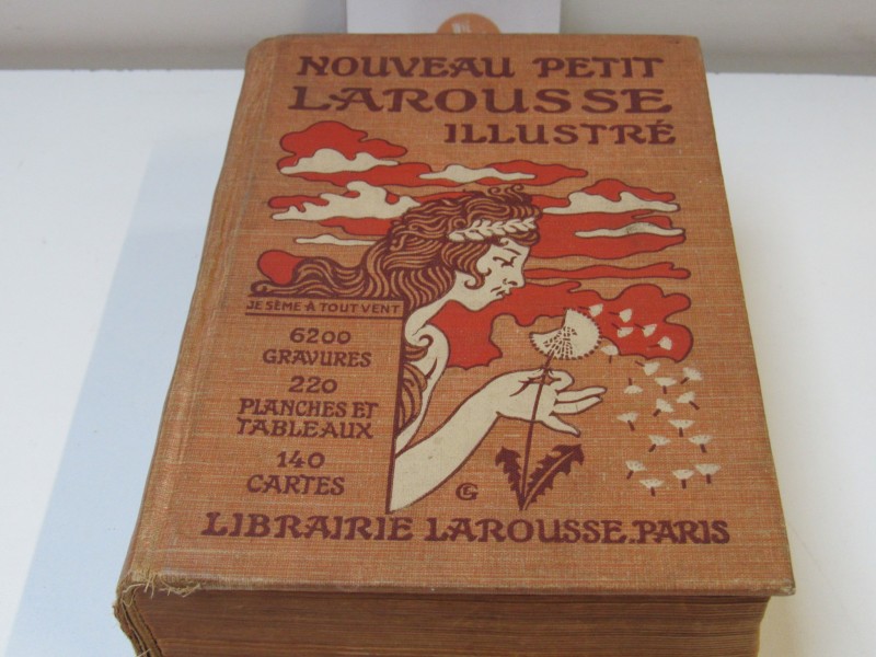Nouveau petit Larousse illustré - 200e editie - 1935