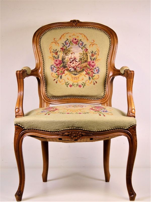 Vertolking Nationale volkstelling Validatie Antieke fauteuil Louis XV stijl - De Kringwinkel