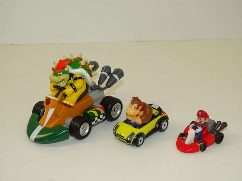 3  Mario Kart Figuren: Super Mario, Donkey Kong en Bowser