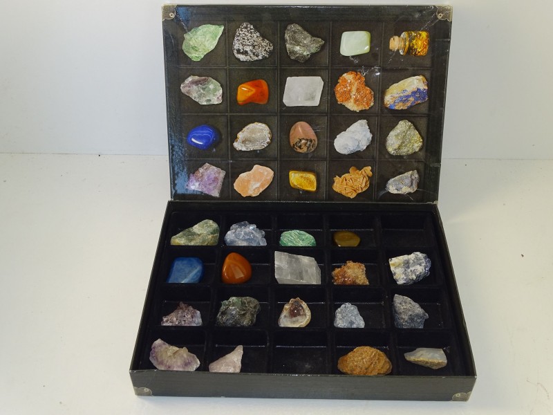18 Stenen En Mineralen