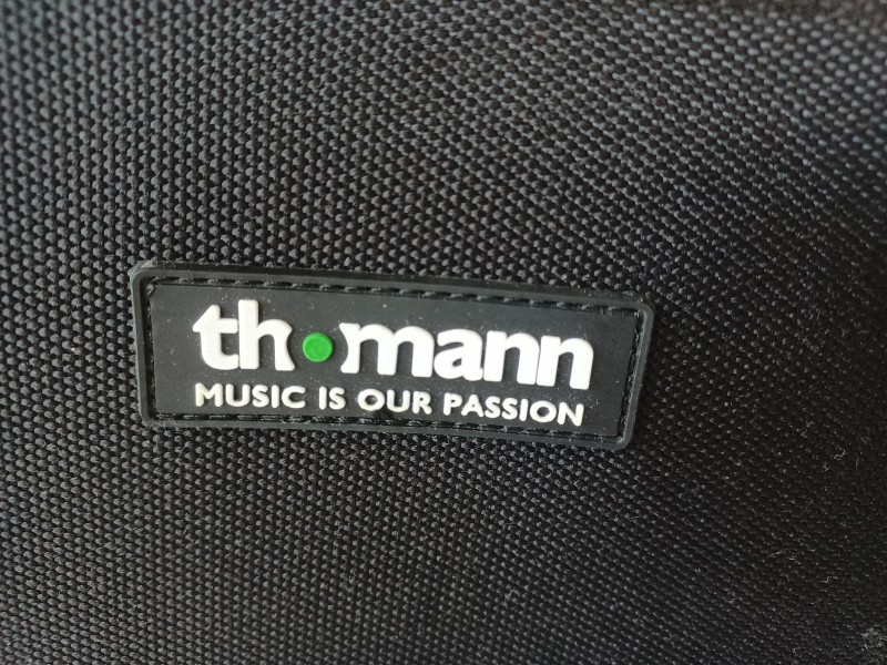Thomann koffer voor muziekinstrument