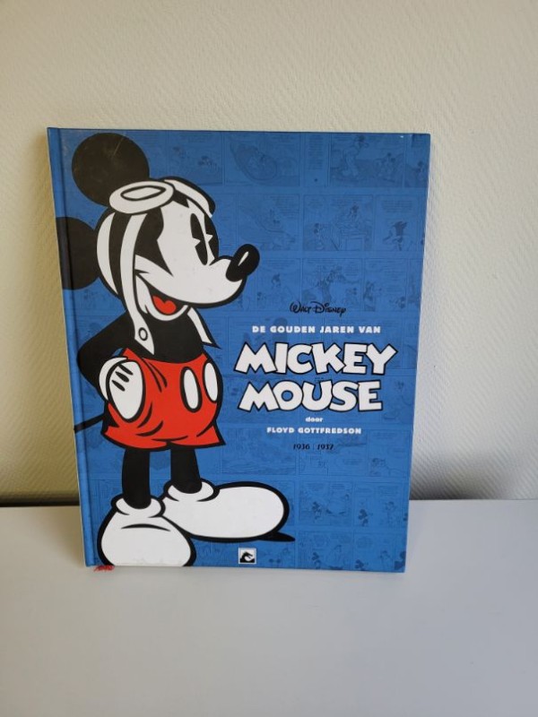 Boek: 'De gouden jaren van Mickey Mouse: Mickey en het eiland in de lucht en andere verhalen (1936-1937)' door Floyd Gottfredson