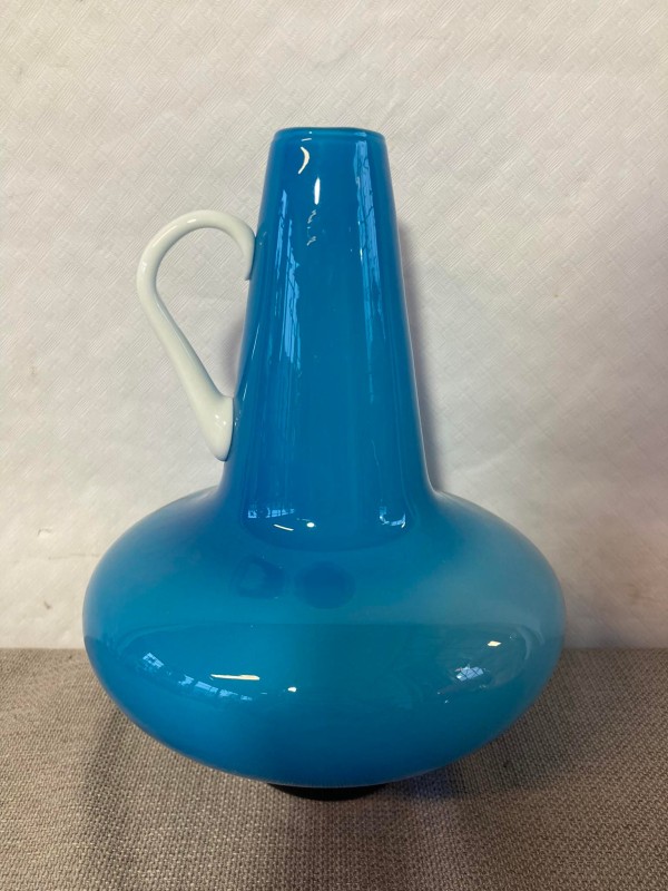 Blauwe glazen opaline vaas