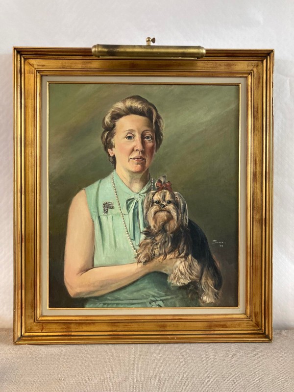 Portret van een dame met hondje: Svara