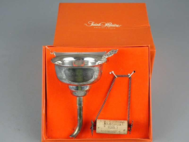 Saint Hilaire wijnset in originele doos. Kringwinkel