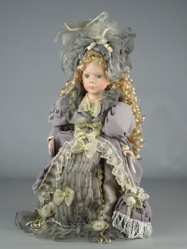 SUBLIME Collectible Doll Belgium, porseleinen pop.