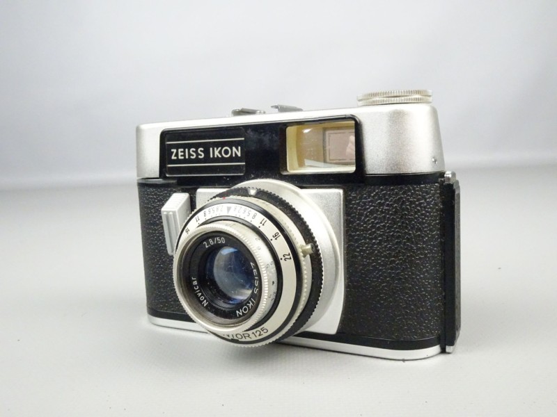 Vintage camera: Zeiss Ikon.