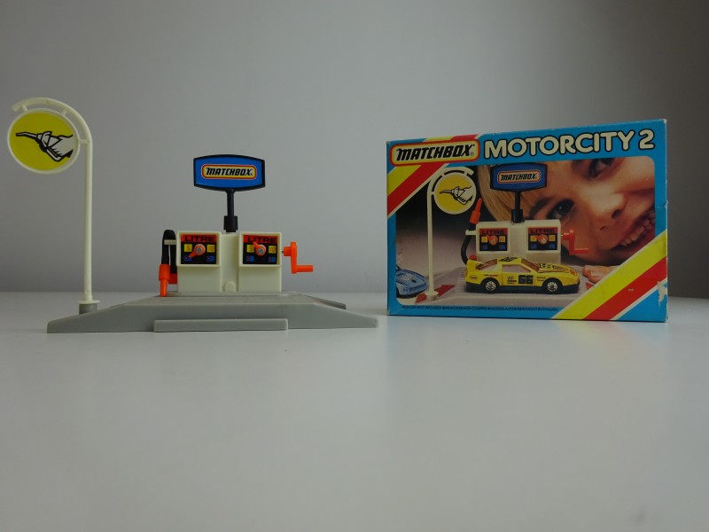 Vintage Matchbox: Motorcity 2, Tankstation, 1985