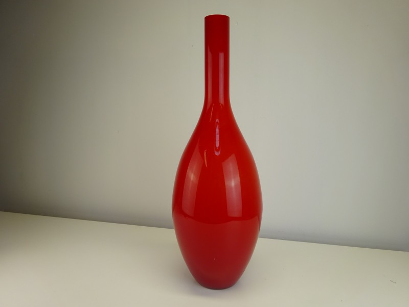 Ontembare wereld bloeden Grote Glazen Vaas: Leonardo, 65 Red Beauty - De Kringwinkel