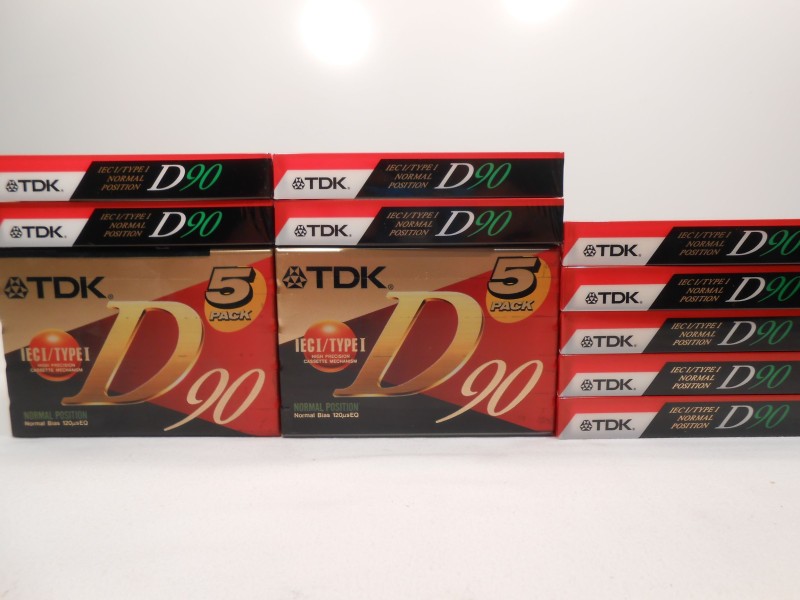 Box met 19 TDK cassettes