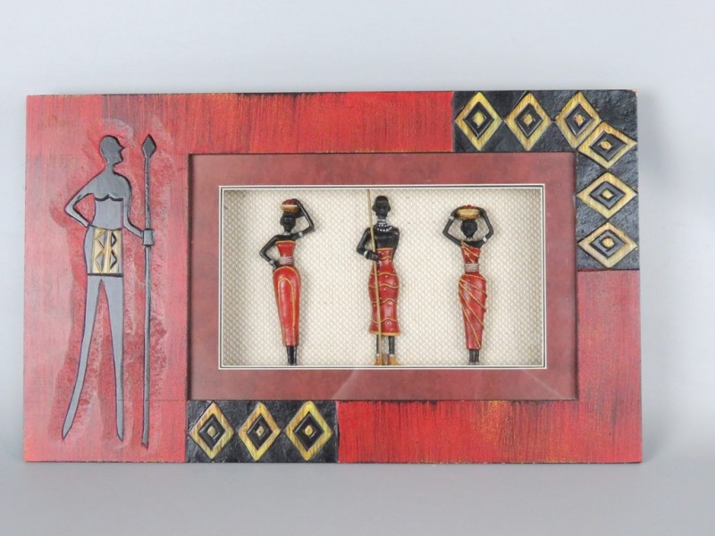 3 houten Afrikaans beeldjes