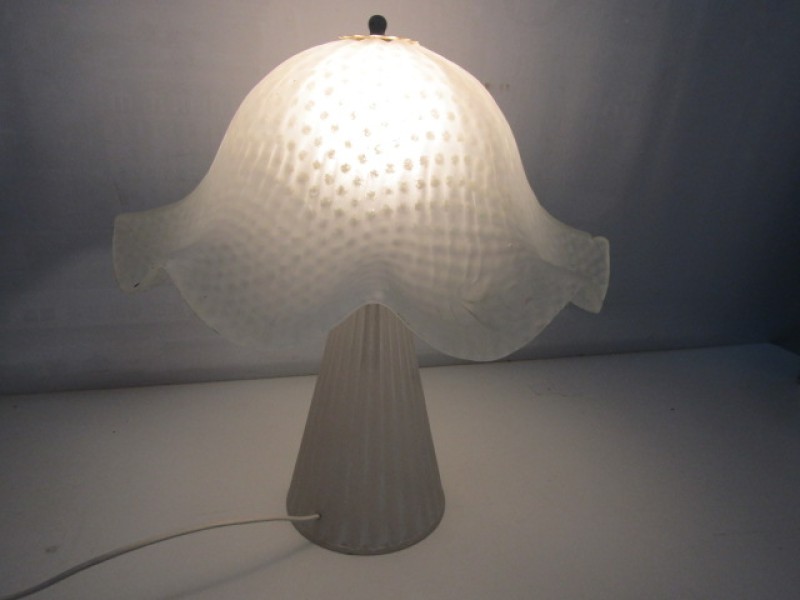 Design tafellamp, Paddenstoelvorm, Melkglas