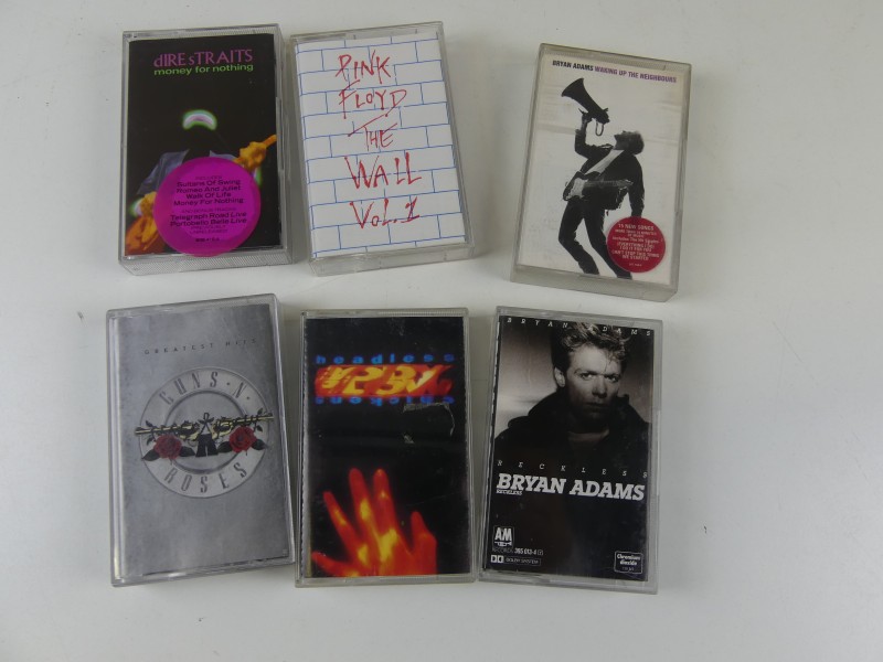Lot Classic Rock audiocassettes