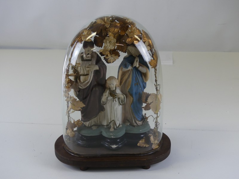 Maria-Jozef-kindje Jezus met glazen stolp
