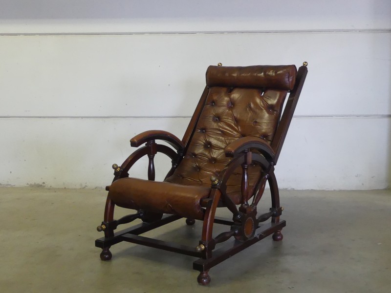 Mahonie Ligstoel - Great Pacific Chair 1808