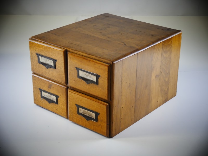 Vintage oud klasseerbox - ladebox
