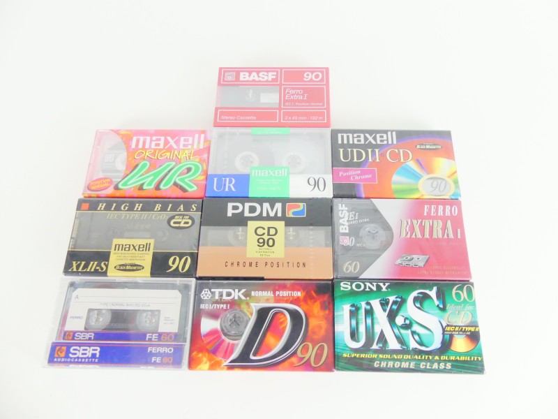 10 Cassettes