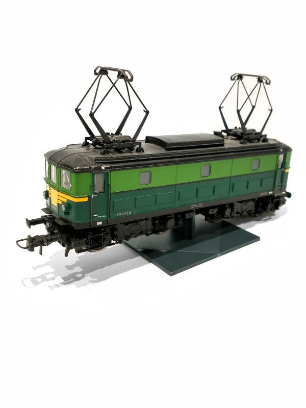 Locomotief van het merk:  "ROCO" (modeltrein)