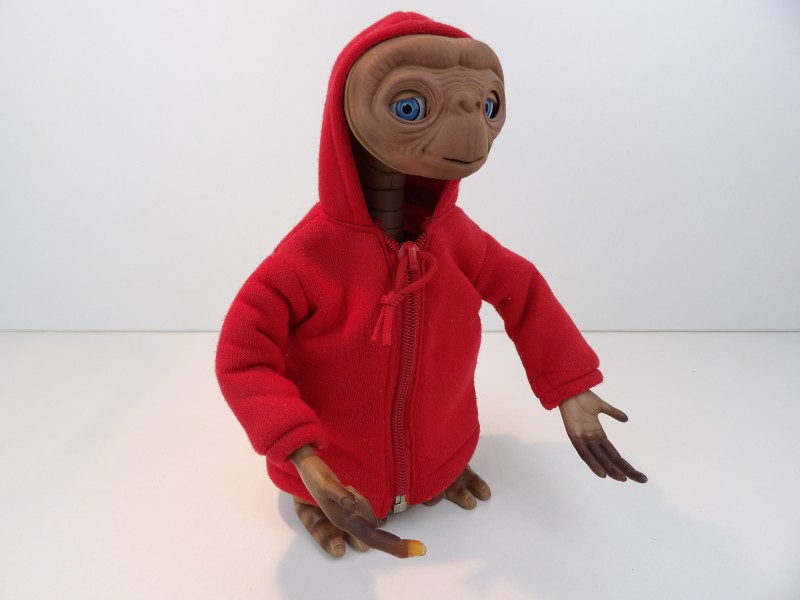 Sprekende E.T. Pop, 2000
