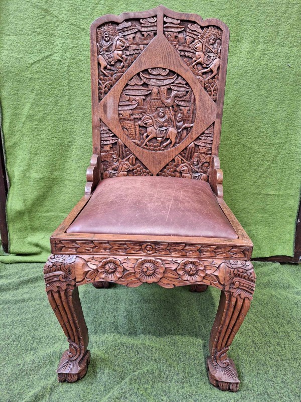 Chinese handgesneden stoel