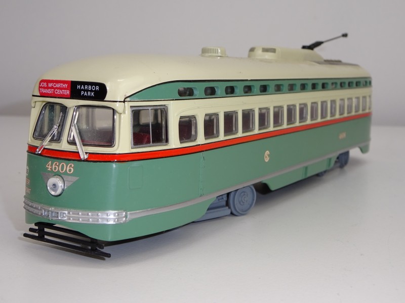 Genummerd Schaalmodel:  Corgi, Tram, St. Louis Pcc Car