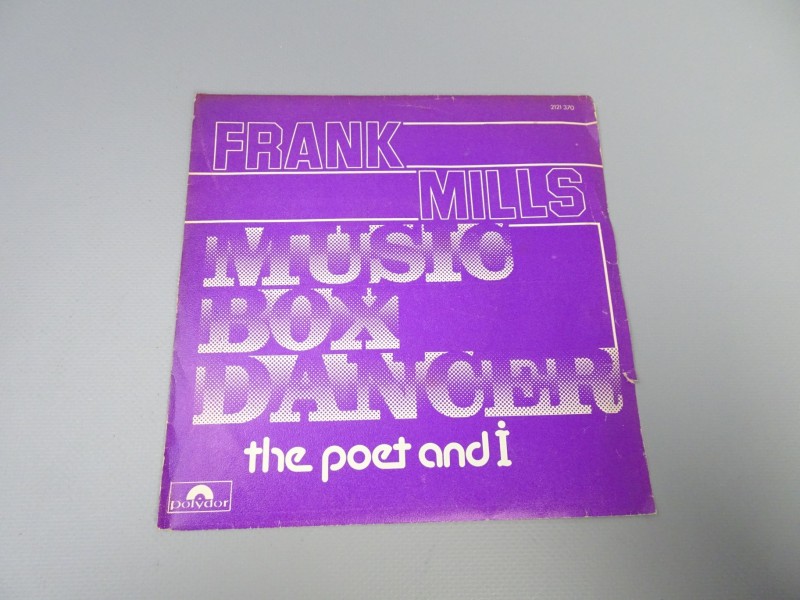 Single Frank Mills "Music Box Dancer" Kringwinkel