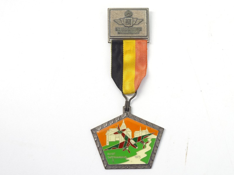 Luchtvaart Medaille: Saffraanberg, 1975