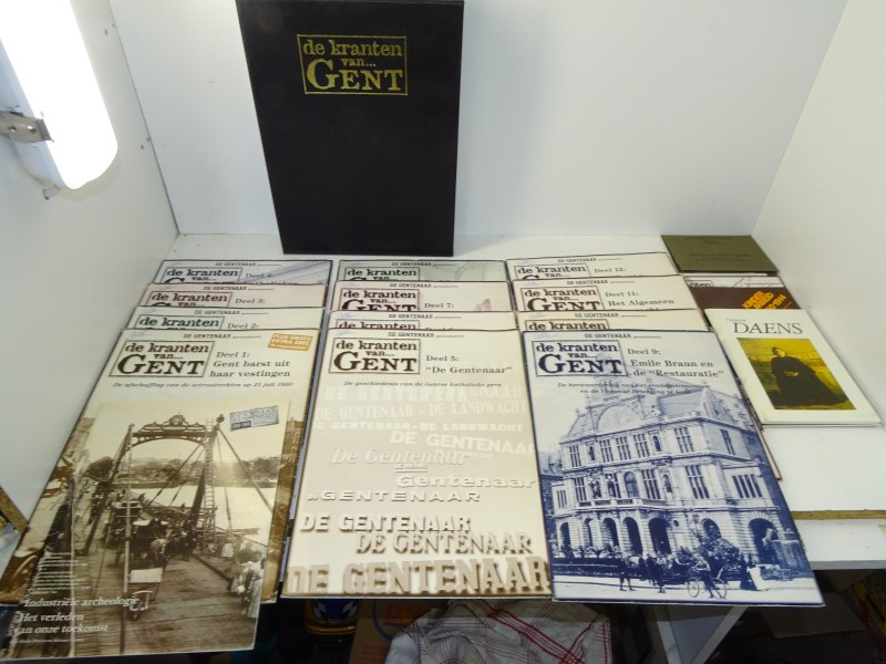 Verzamelmap: De Kranten Van Gent Pre-1860 tot 1914 + Extra's