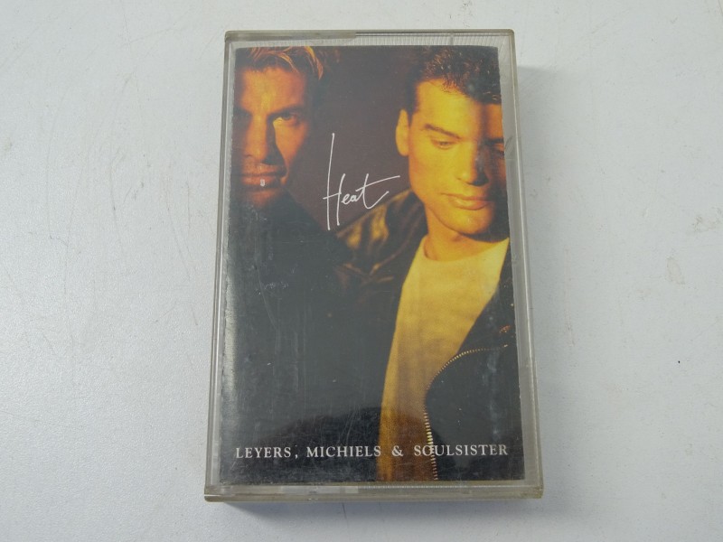 Cassette, Soulsister: Heat, 1990