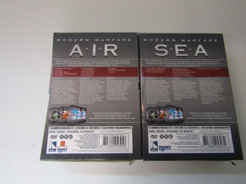 2 x DVD Box: Modern Warfare, Air + Sea