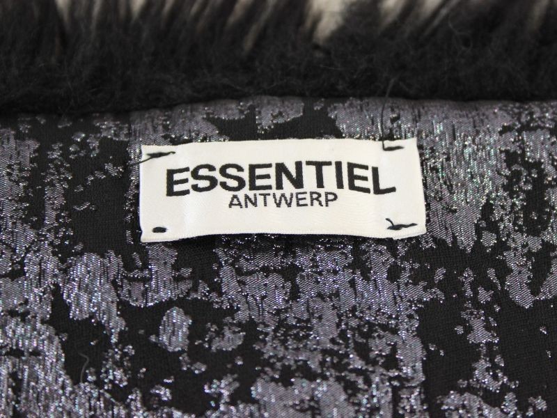 Prachtige feestelijke stola of boa, gemerkt Essentiel Antwerp