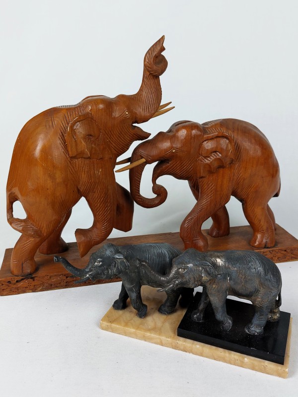 Set beelden olifanten