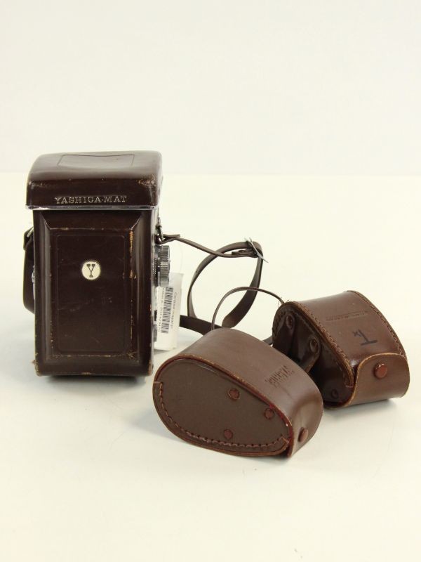 Retro Yashica-mat EM-fotocamera met bijhorende lenzen in originele tas - 1960