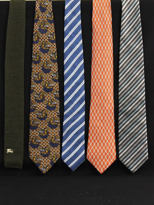 5 Mooie stropdassen (Hermès, Burberry, Longchamp, Armani en Boggi)