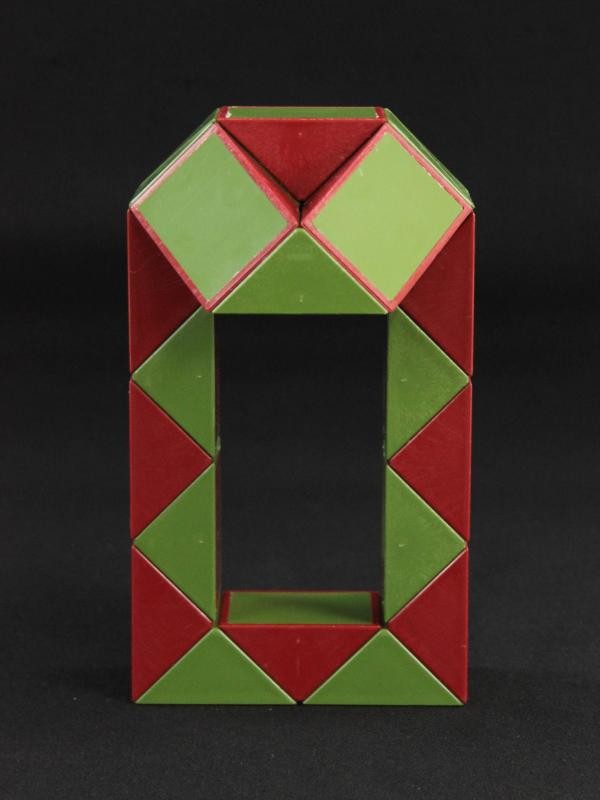 6 retro spelletjes -  Rubik Kigyo.
