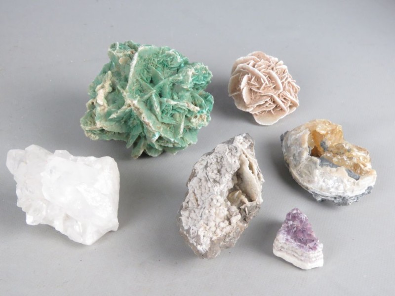 Verschillende stenen en kristallen