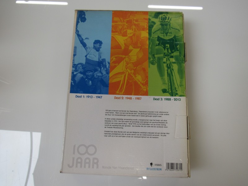 Boeken : " 100 JAAR Ronde Van Vlaanderen "