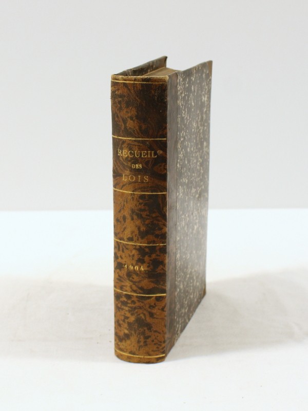 Verzameling Der Wetten en Koninklijke Besluiten van België – 1904