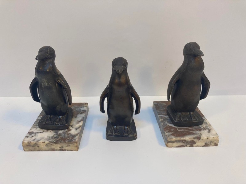 3 art deco pinguins in metaal