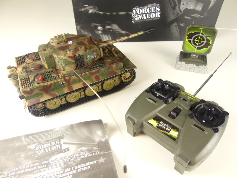 Forces of Valor Radio Controlled German 242 Tank