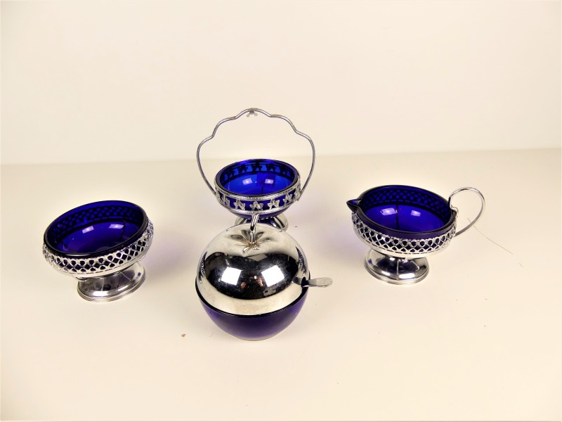 4 Vintage kobalt blauwe glazen schalen