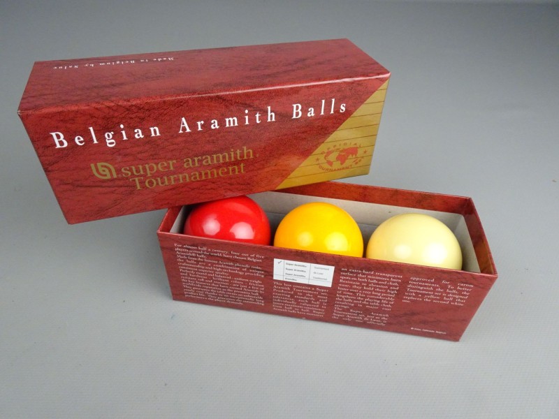 Biljard Balls Aramith in originele doos