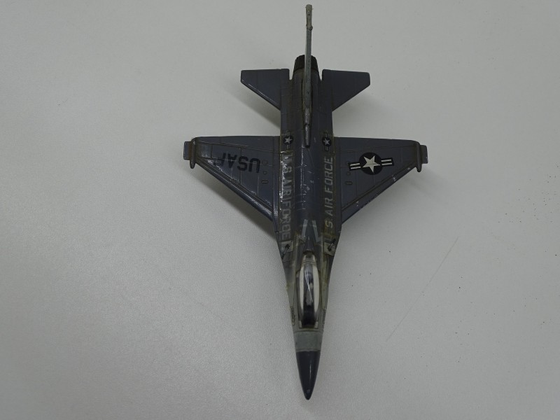 Speelgoedvliegtuig: HM-16, U.S. Air Force, ERTL