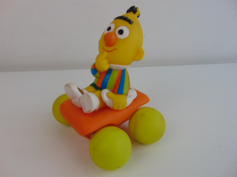 Retro Wagen: Bert, Sesamstraat, Illco Toy