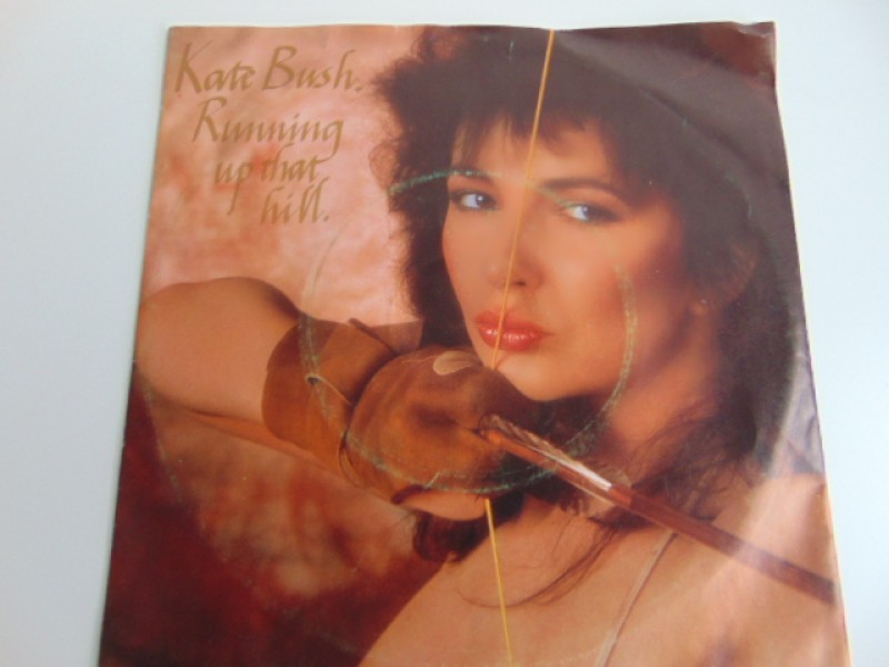 Single, Kate Bush: Running Up That Hill, 1985