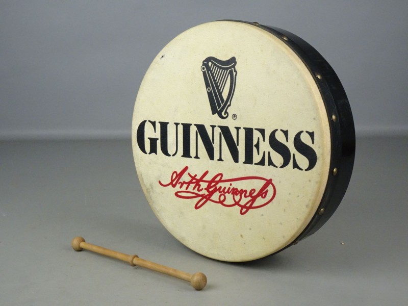 Guinness handtrommel met stokje
