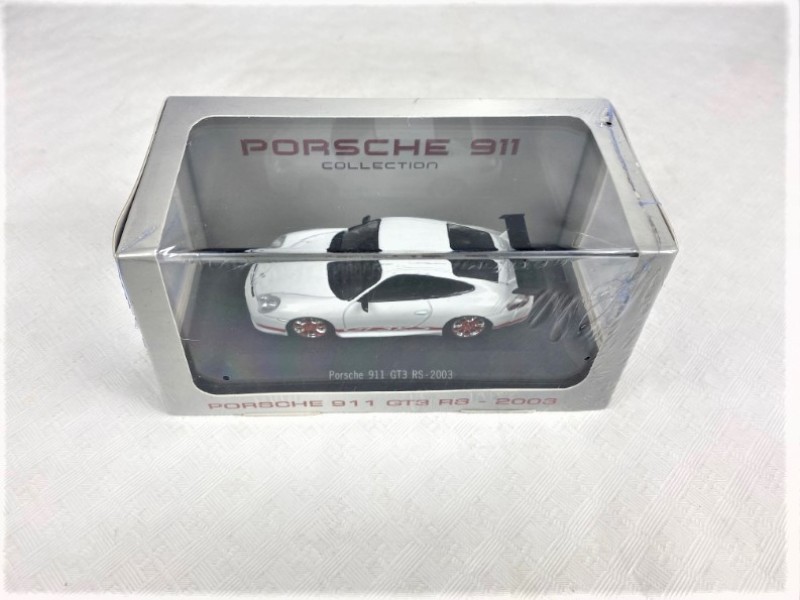 Modelauto Porsche 911 GT3 RS 2003 1:43
