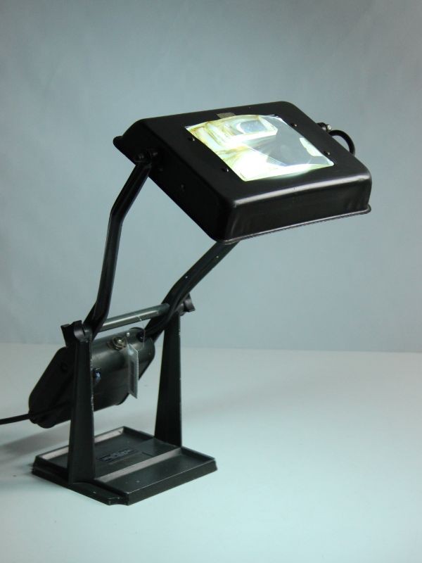 Vintage, industriële tafellamp met loep - jaren '50 - Hunter Equipment Sales