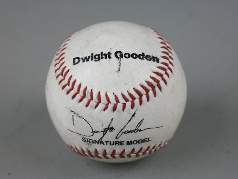 Gesigneerde baseball Dwight Gooden